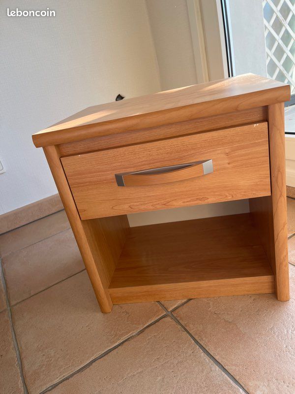 Table de chevet (image 3)