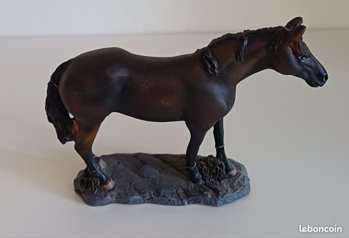 Miniature résine Cheval de Castillon (image 2)