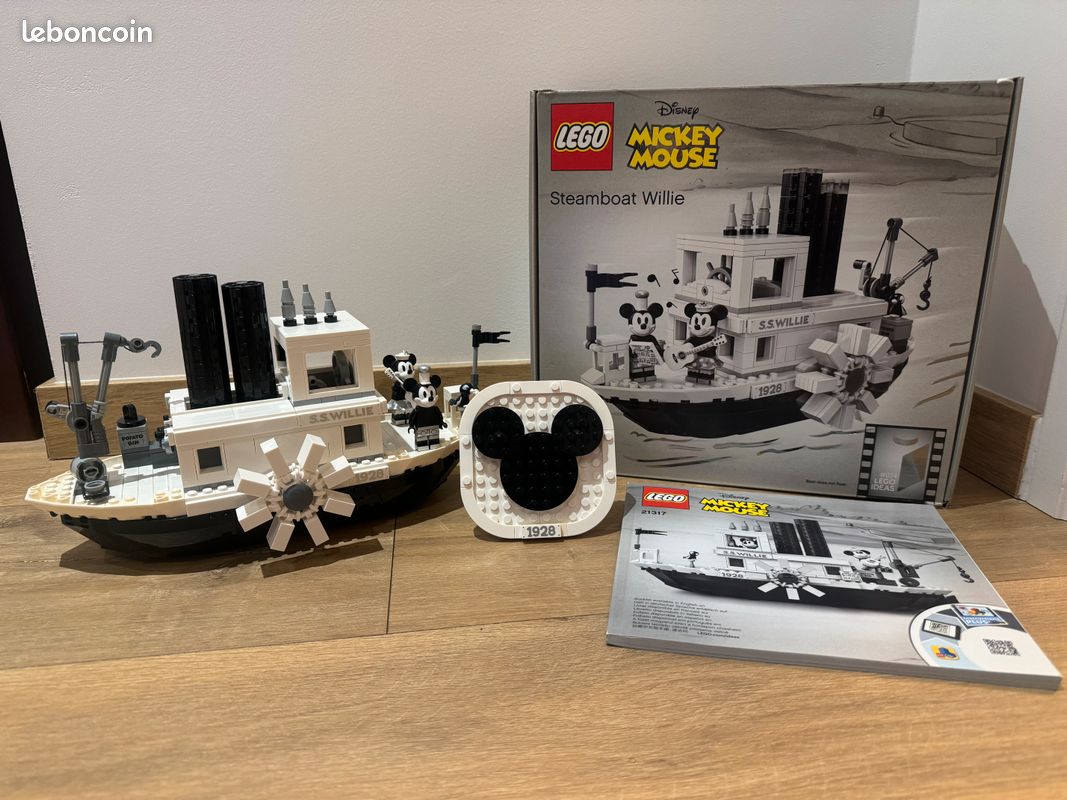 Lego 21317 - Disney Steamboat Willie - Jeux & Jouets