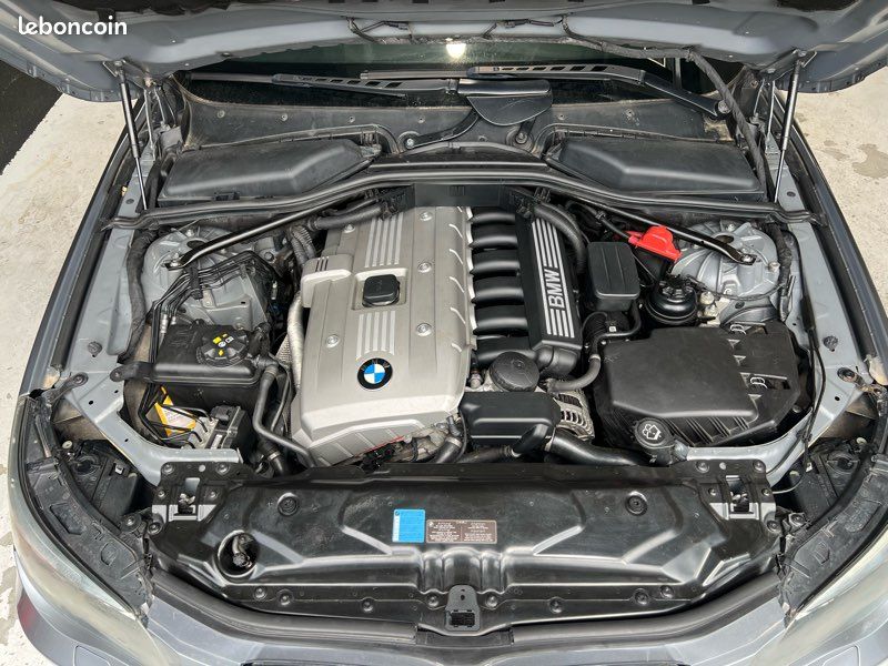 BMW SÉRIE 5 523i 2.5 E60 177cv (image 14)