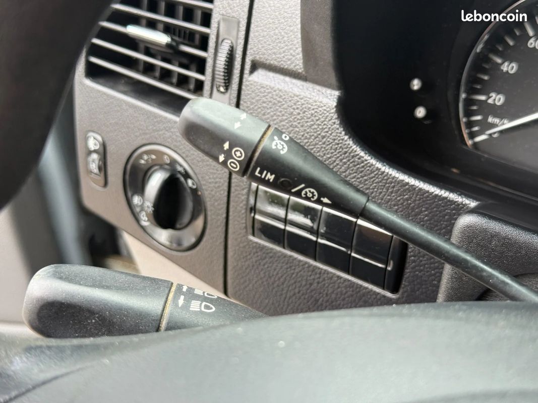 MERCEDES SPRINTER COMBI 313 Bluetec 37S 4x2 3,5t 7G Tronic Plus A - 1ÈRE MAIN (image 15)