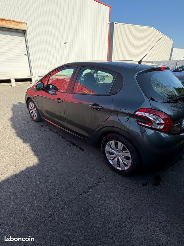 Vente 208 Active (image 2)