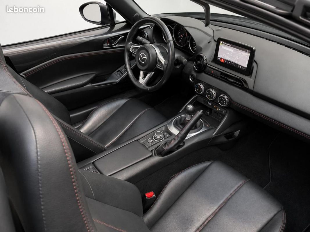 MAZDA MX-5 2.0 Skyactiv-G - 160 - ND ROADSTER TOIT SOUPLE Sélection PHASE 1 (image 18)