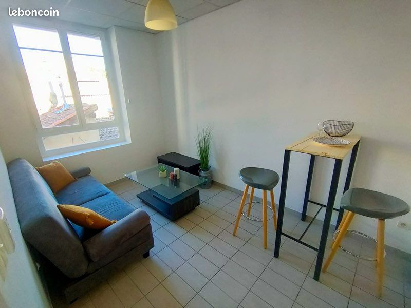 Appartement 2 pièces 25 m² · à Saint-Étienne · 25 m² · 400 €