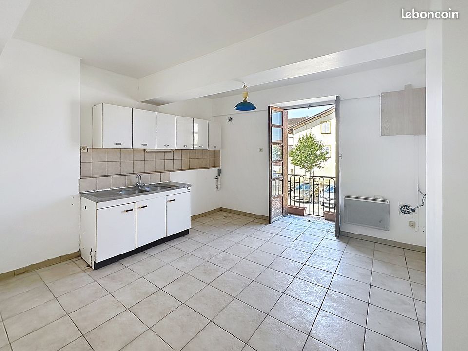 Appartement 3 pièces 65 m² · à Thoissey · 65 m² · 89 000 €