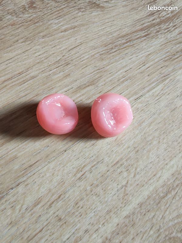 Boucles D'oreilles Clips Vintage Années 50 En Verre Rose Irisé - Authentiques, Sans Marque