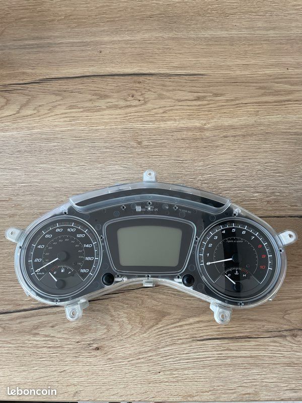 Compteur Piaggio MP3 (image 3)