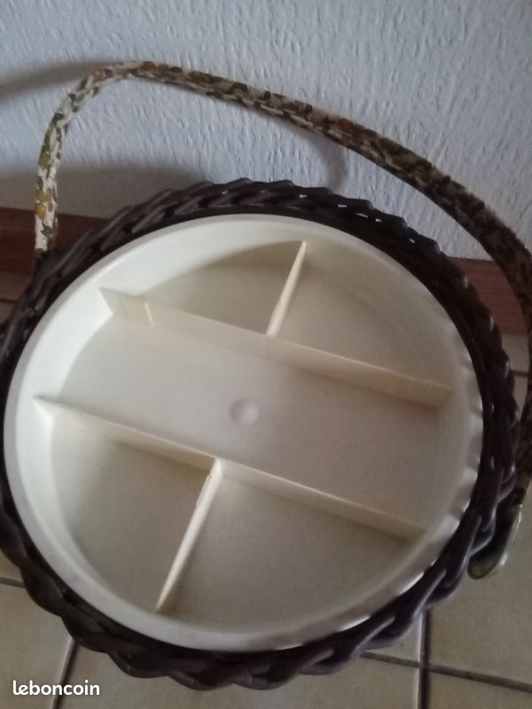 Boite à couture ronde (image 2)
