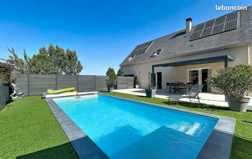 Maison 6 pièces 161 m² · à Villedieu-les-Poêles-Rouffigny · 161 m² · 350 000 €