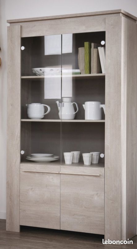 Vitrine (image 1)