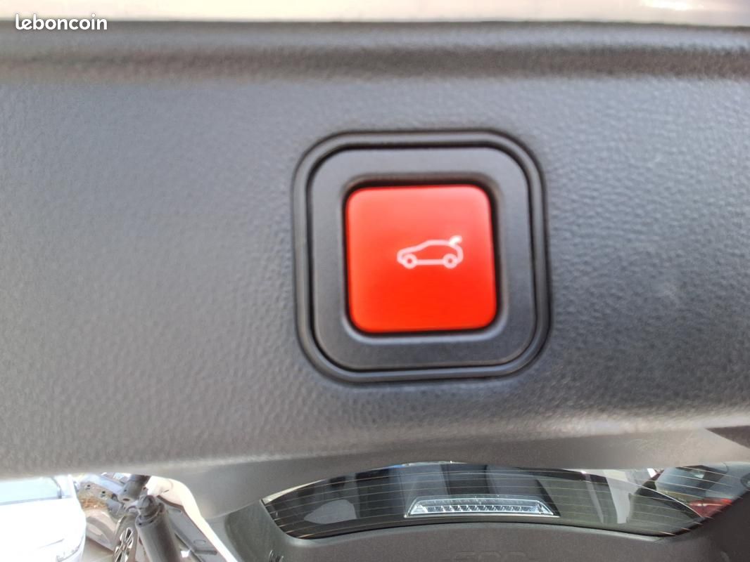 Fiat 600 1.2 Hybrid 100ch DCT6 La Prima (image 9)