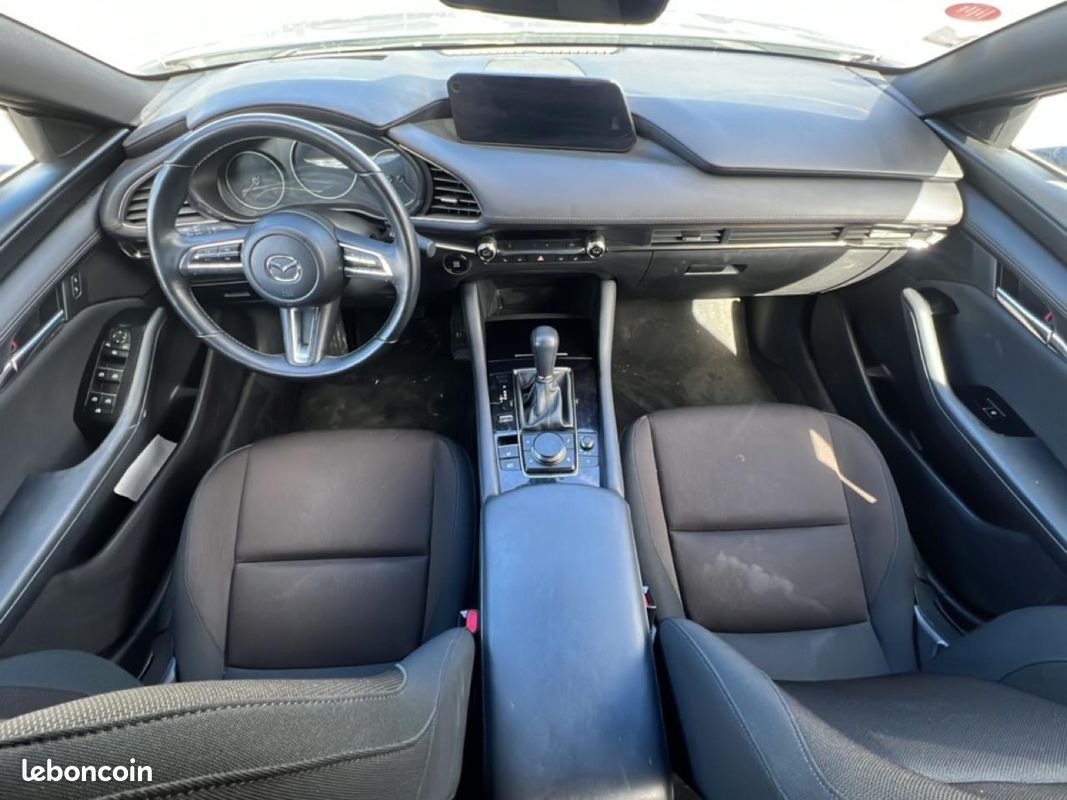 MAZDA MAZDA 3 2.0 e-skyactiv-g m-hybrid 122 business executive bva 2022 (image 9)