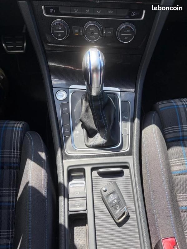 Volkswagen Golf 1.4 TSI GTE 204H 150 HYBRID PHEV 13KWH DSG BVA (image 19)