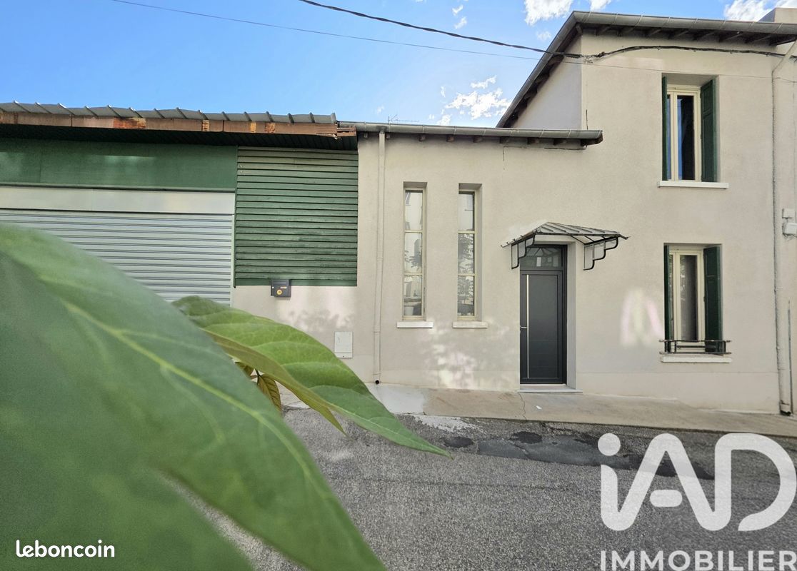 Maison 6 pièces 143 m² · à Saint-Étienne · 143 m² · 310 000 €