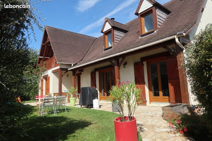 Pavillon 7 pièces 137 m²