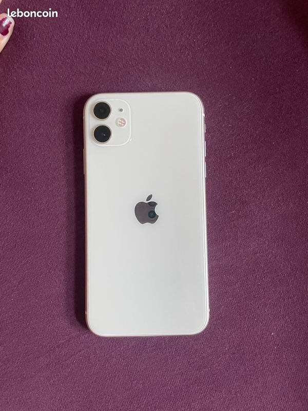 IPhone 11 64go (image 1)