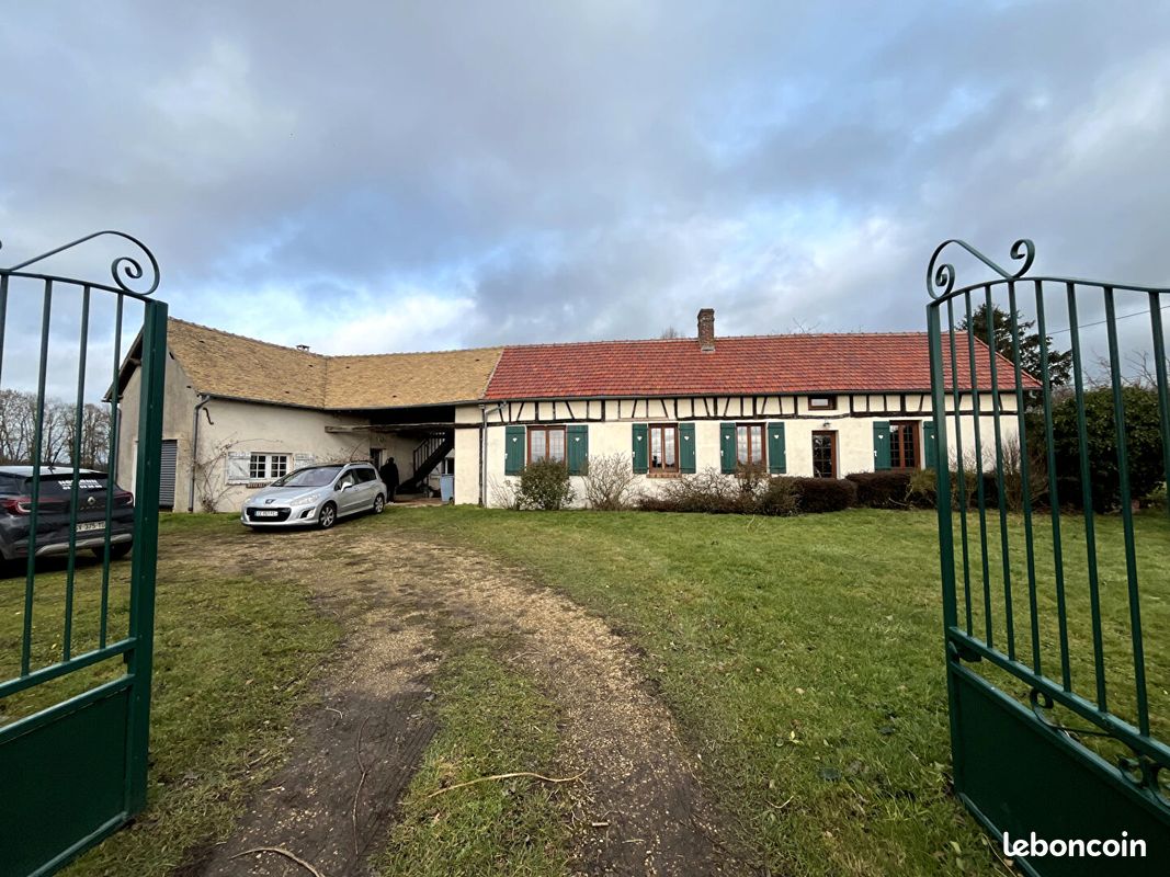 Maison 7 pièces 119 m² · à Fleury · 119 m² · 280 000 €
