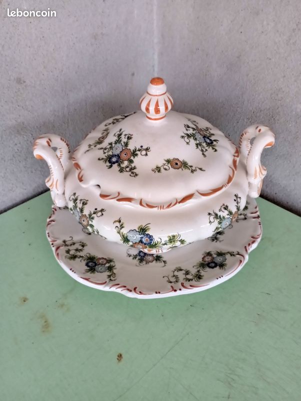 Soupière ancienne (image 1)