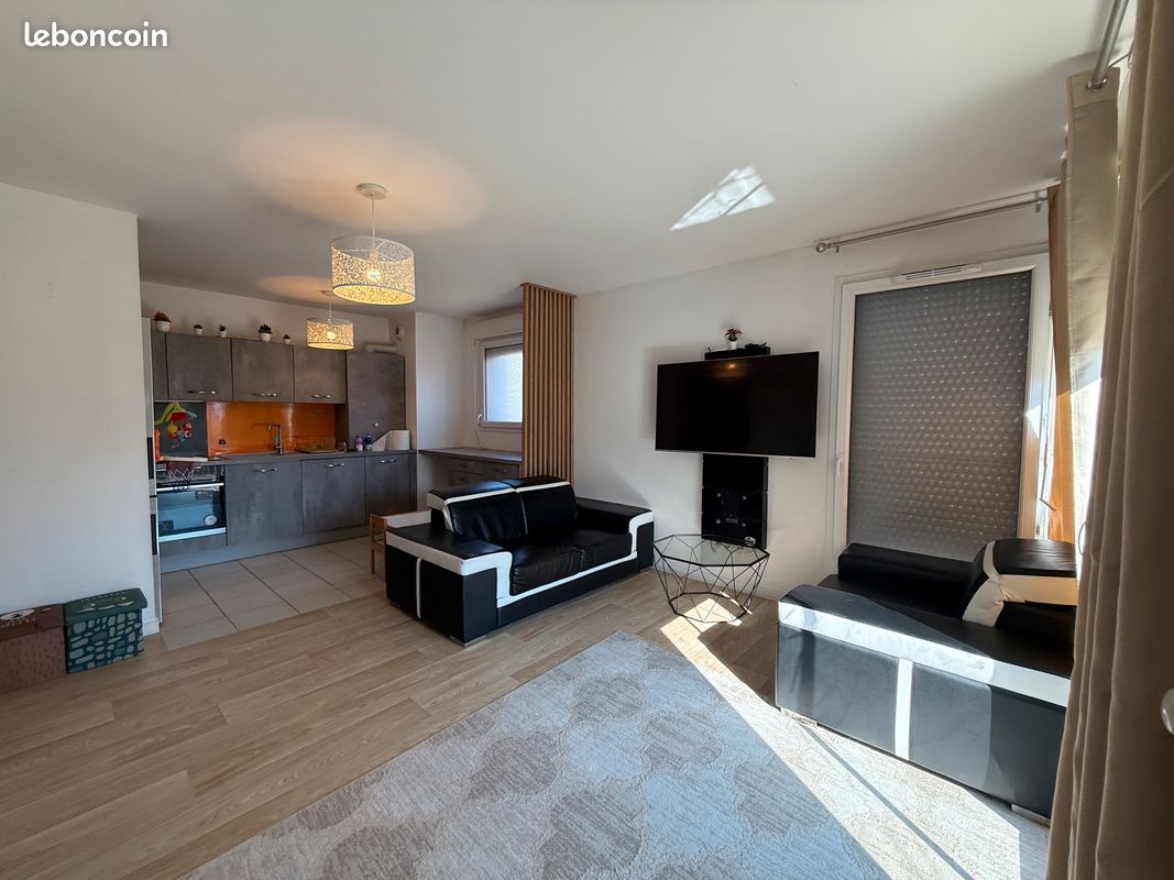 Appartement 3 pièces 66 m² · à Saint-Priest · 66 m² · 239 000 €