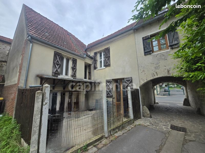 Maison 5 pièces 108 m² · à Frépillon · 108 m² · 210 000 €