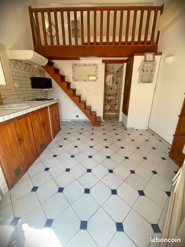 Appartement 1 pièce 17 m² · à La Garde · 17 m² · 550 €