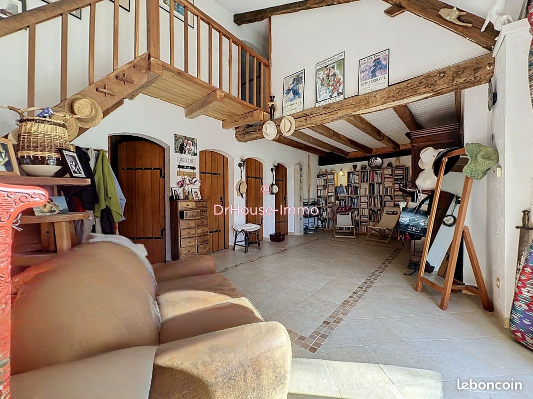 Maison 6 pièces 160 m² · à Grand-Brassac · 160 m² · 399 000 €