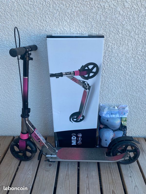 Trottinette pliable et réglable en hauteur (image 1)