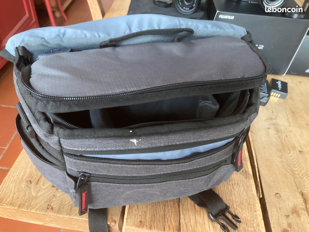 Ensemble Fuji XT-2 - Objectifs XF 35 & 23 (image 3)