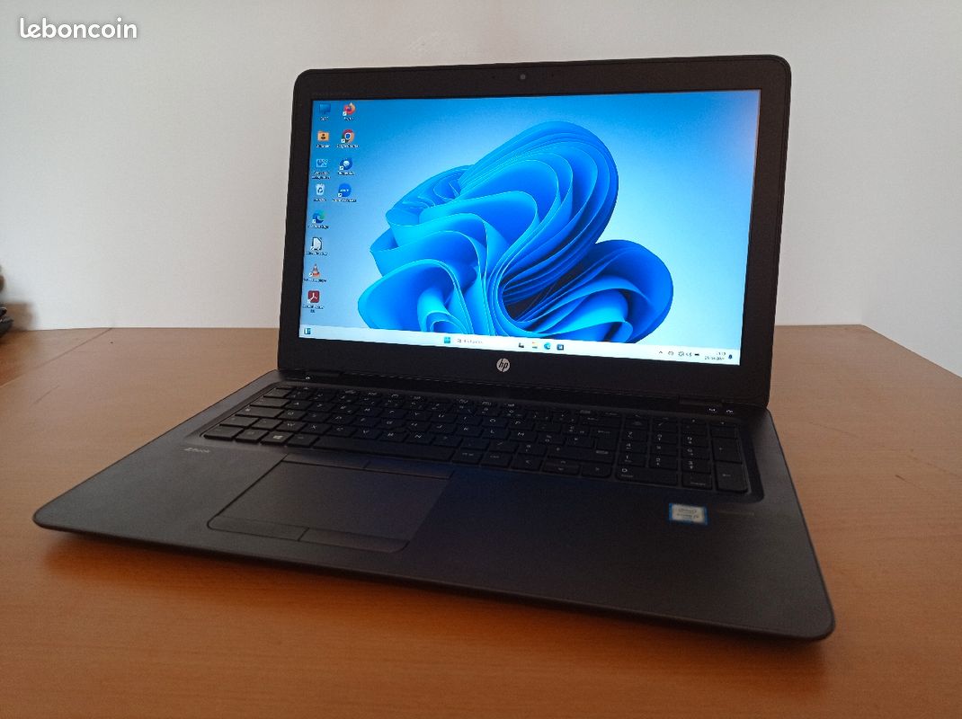 HP zbook 15u g3 i7 SSD (image 1)