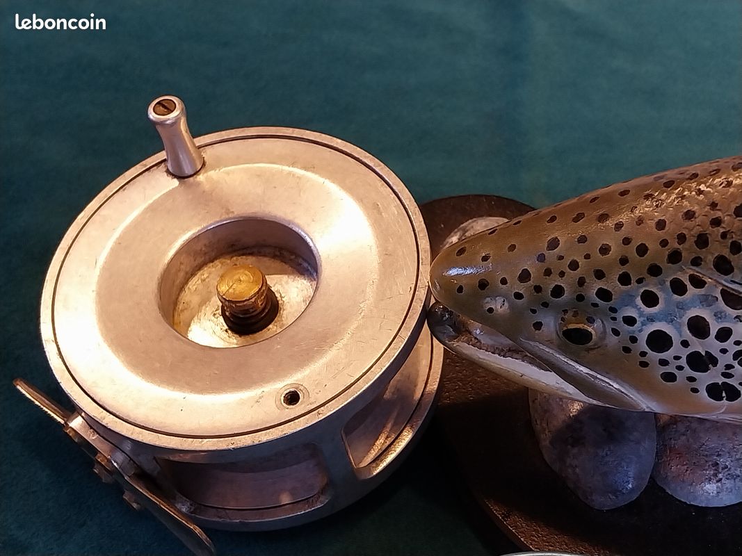 Moulinet de pêche à la mouche en laiton et ébonite