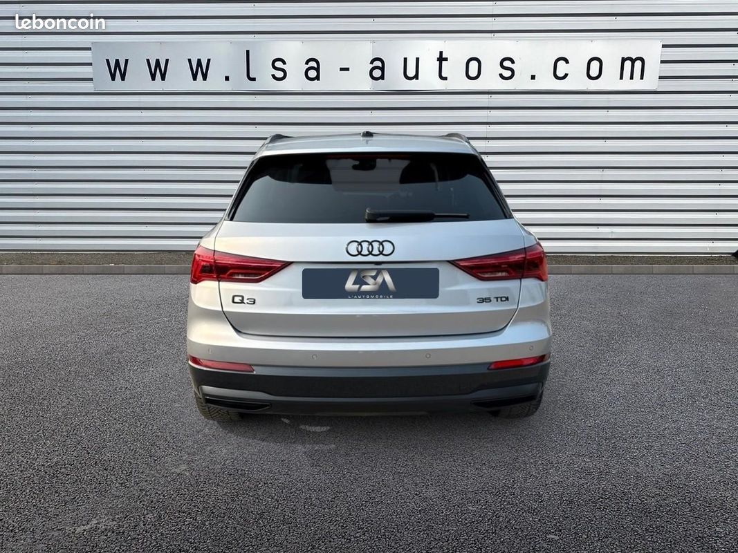 AUDI Q3 2.0 35 TDI 150 S-tronic Design + (image 8)