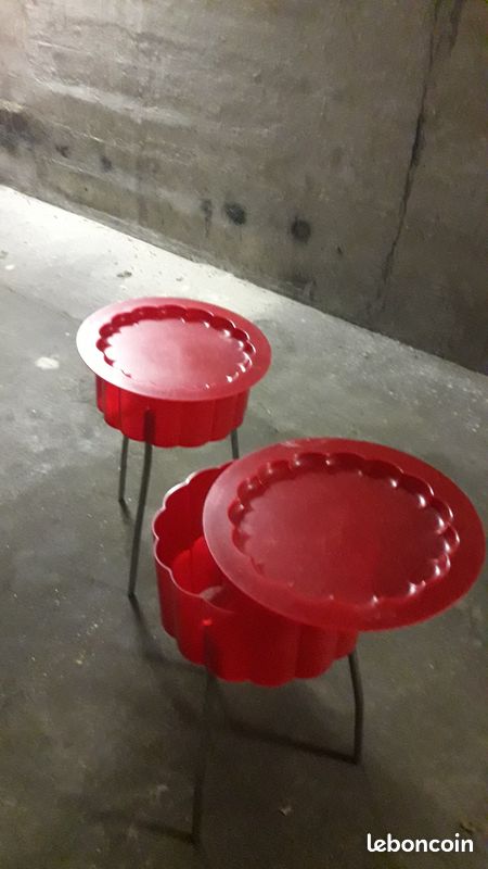2 tabourets haut rouge (image 1)