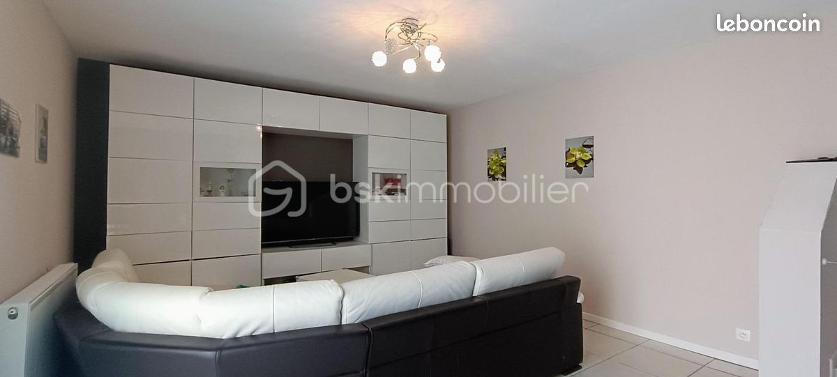 Maison 7 pièces 155 m² · à Moyenvic · 155 m² · 195 000 €