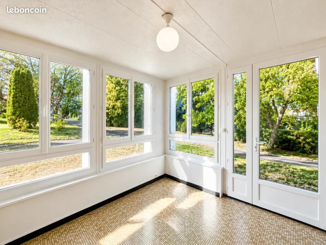 Appartement 3 pièces 66 m² · à La Ferté-Bernard · 66 m² · 89 000 €