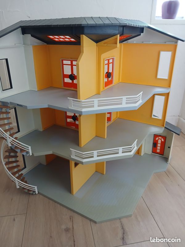 Maison playmobil (image 2)