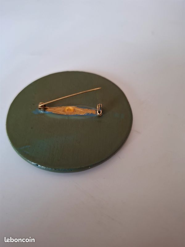 Broche ronde top vintage (image 9)
