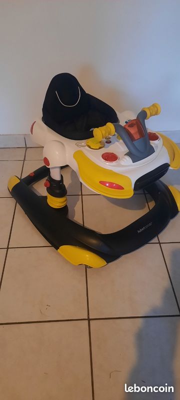Trotteur skooter aubert concept Équipement bébé