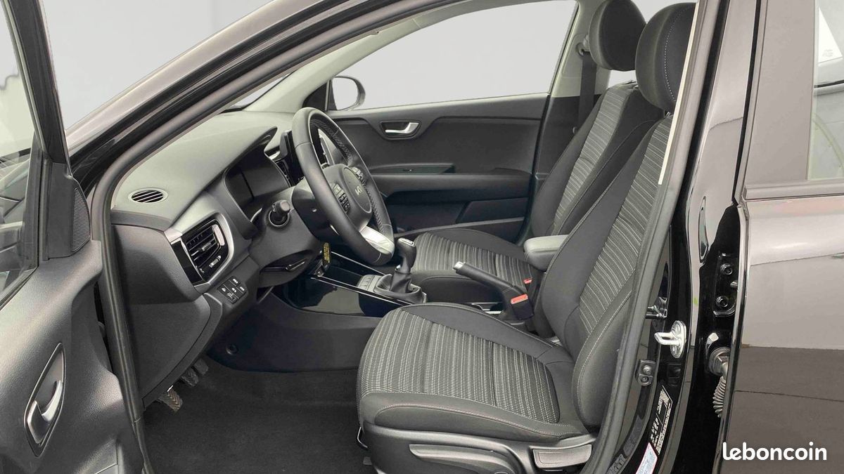 KIA Stonic 1.0 T-GDi 100 ch BVM6 Active (image 14)