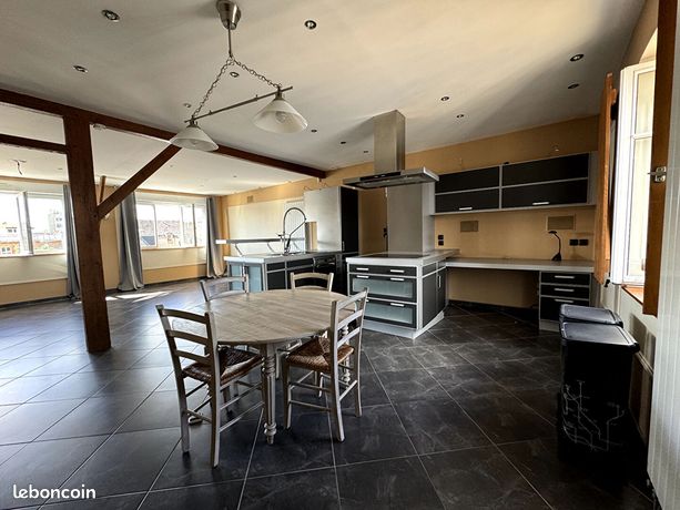 Appartement 5 pièces 130 m²