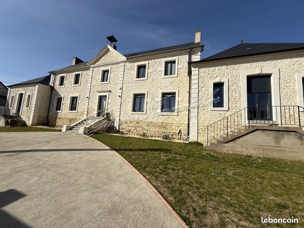Propriété 12 pièces 301 m²