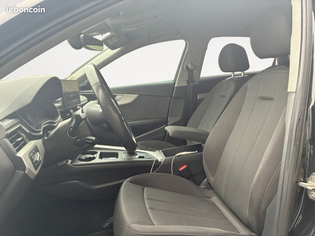 AUDI A4 BUSINESS 35 TDI 163 S tronic 7 Business Line (image 11)