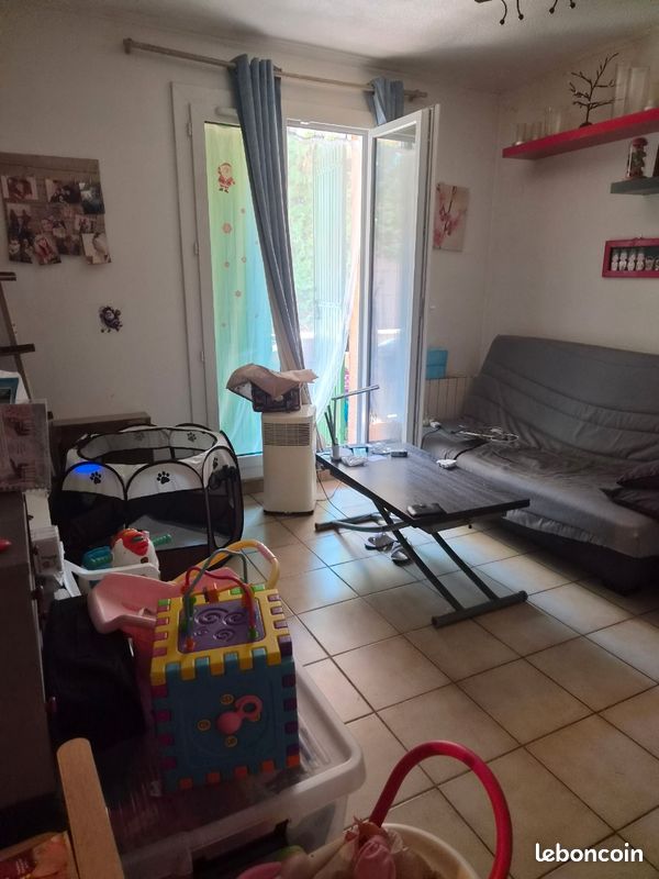 Appartement 2 pièces 34 m² · à Carpentras · 34 m² · 450 €