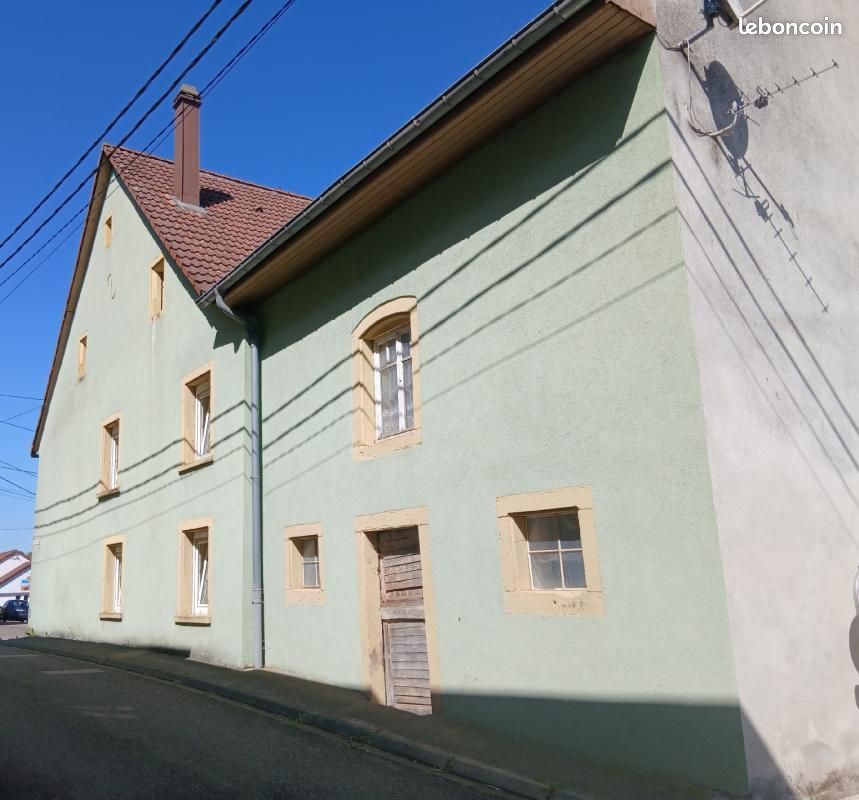 Maison 5 pièces 111 m² · à Dehlingen · 111 m² · 79 900 €