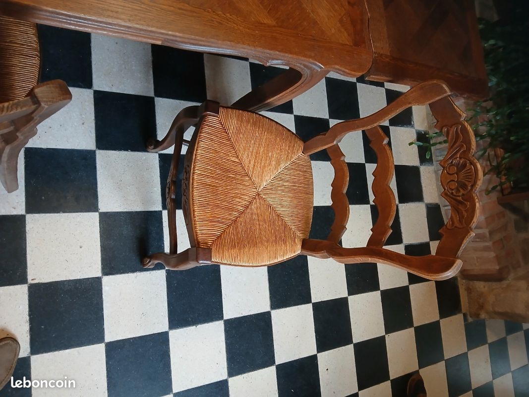 Table de salle (image 4)