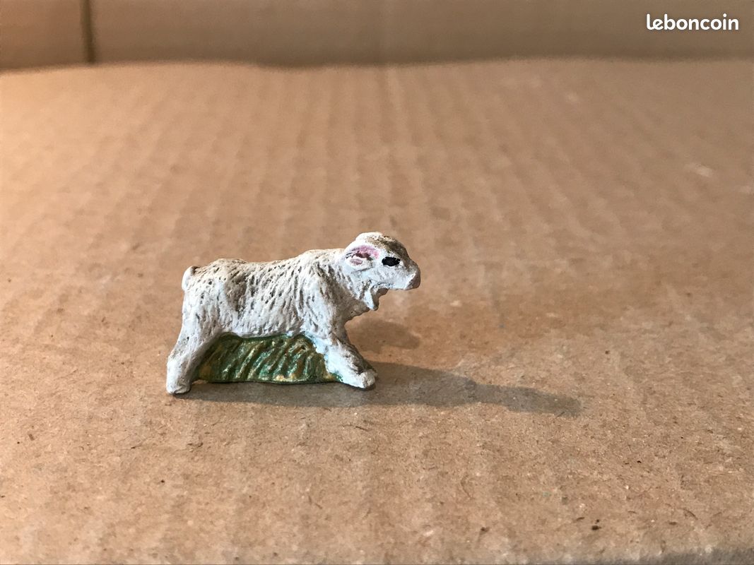 Chèvre miniature en ciment longueur 3 cm (image 3)