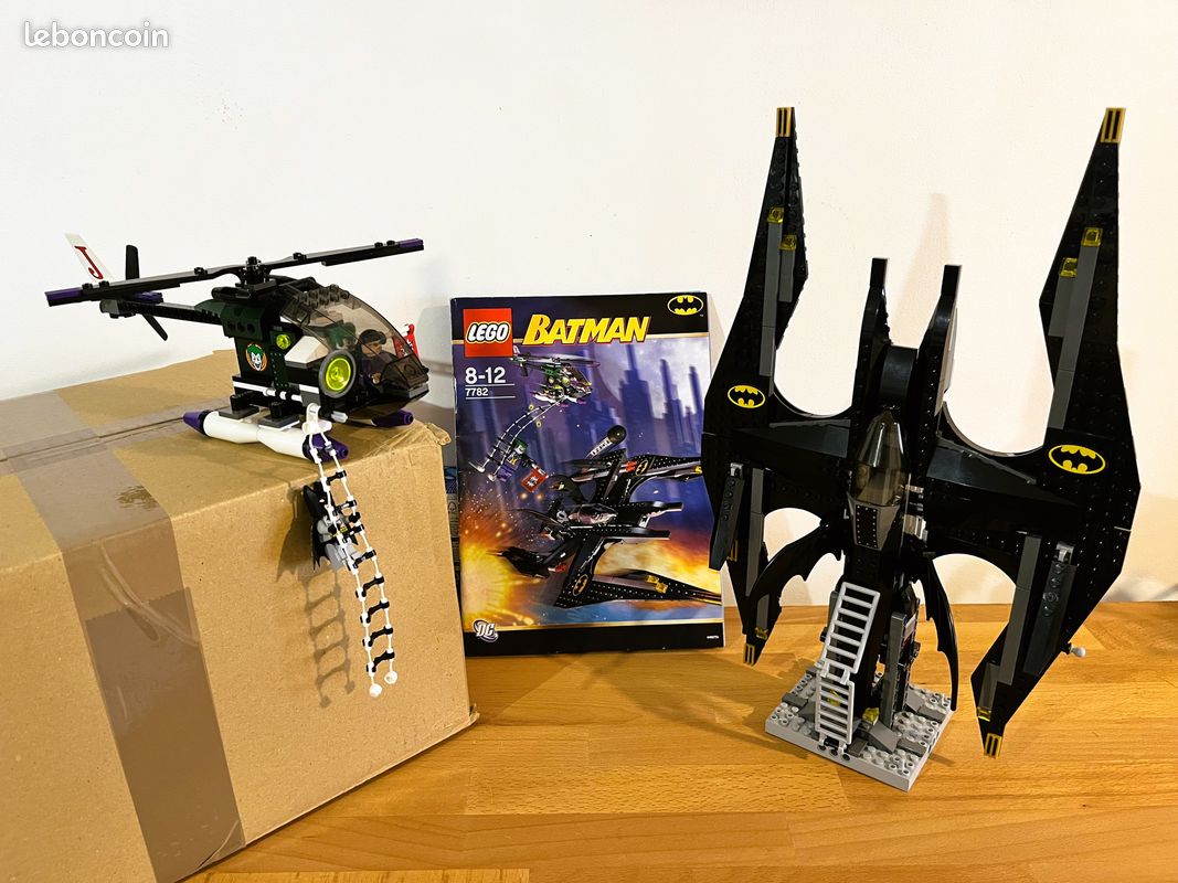 Lego 7782 Batwing contre l'hélicoptère du Joker (Complet) TRES