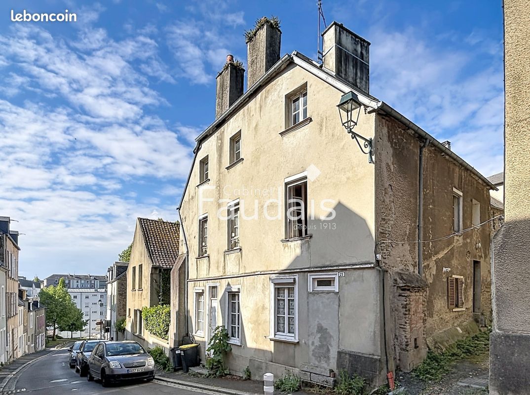Maison 6 pièces 140 m² · à Saint-Lô · 140 m² · 99 000 €