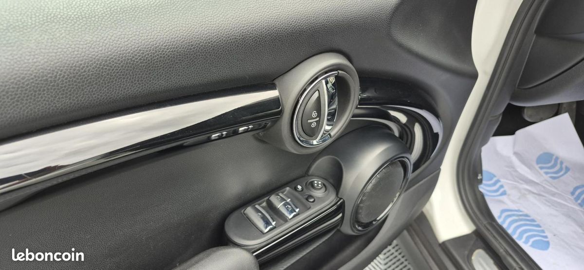 Mini MINI F57 Cabriolet COOPER 1.5 136 DCT7 EDITION PREMIUM PLUS (image 16)