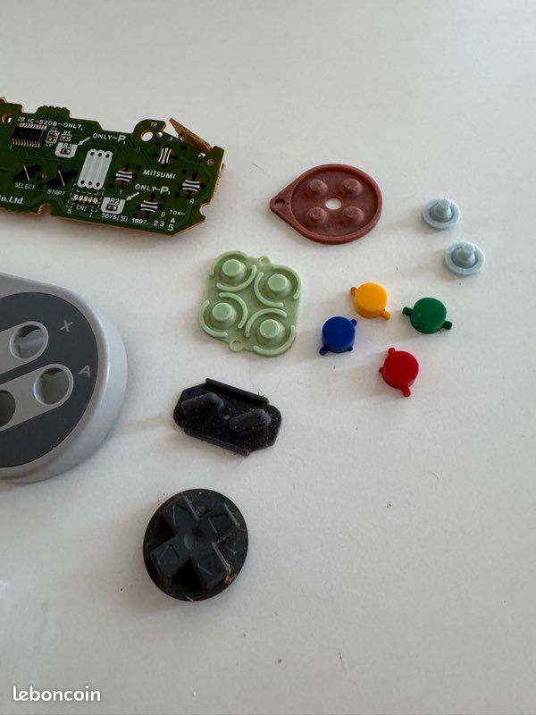 Manette de Super Nintendo démontée pièces détachées (image 3)