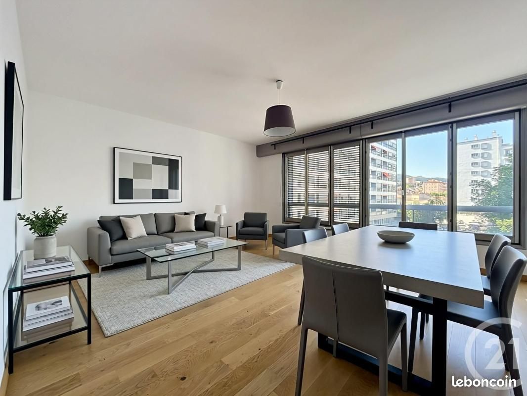Appartement 5 pièces 106 m² · à Le Puy-en-Velay · 106 m² · 235 000 €